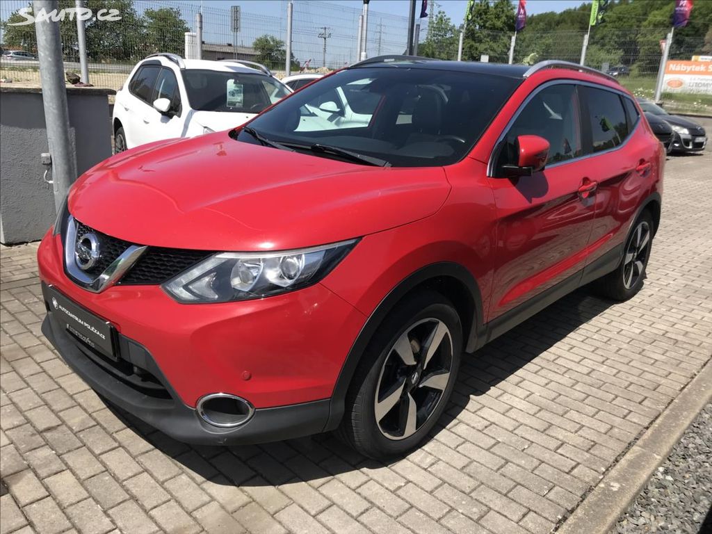 Nissan Qashqai, 1,6 96kw TEKNA LED PANORAM